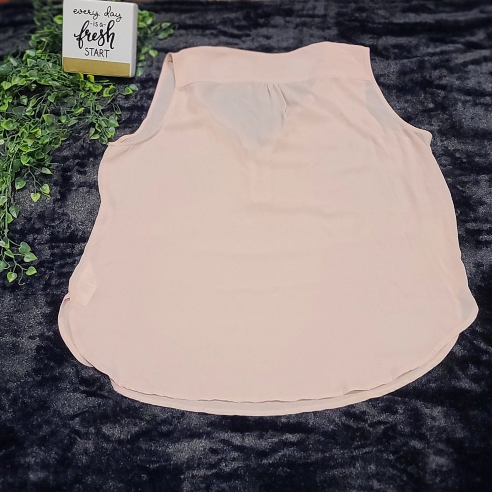 Shell Pink Sleveless Top - Picture 2 of 4